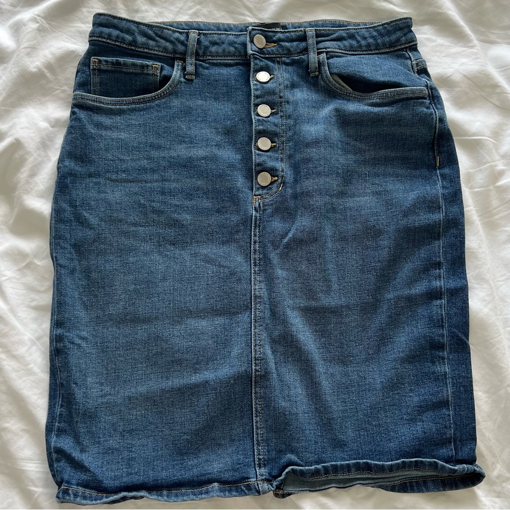 💙 Super Cute Banana Republic high waist back slit modern Stretch Denim Sz 14